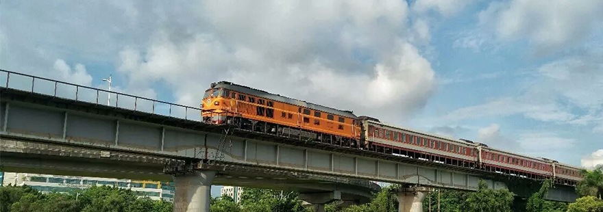 用镜头记录风景，才能用心刻画人生