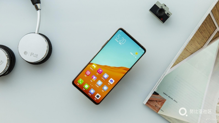 努比亚X评测：设计出彩的双屏手机非你莫属