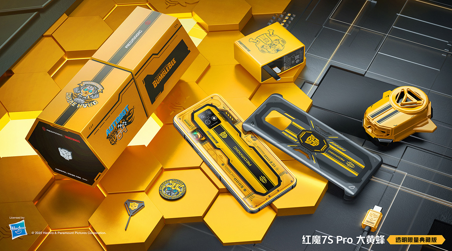 媒体眼中的红魔7SPro大黄蜂透明限量典藏版